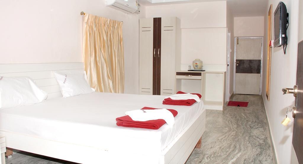 Raya'S Executive Homes Kumbakonam Exterior photo